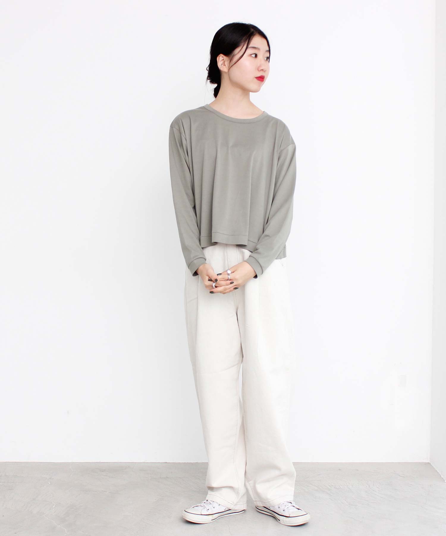 MODEL:166cm